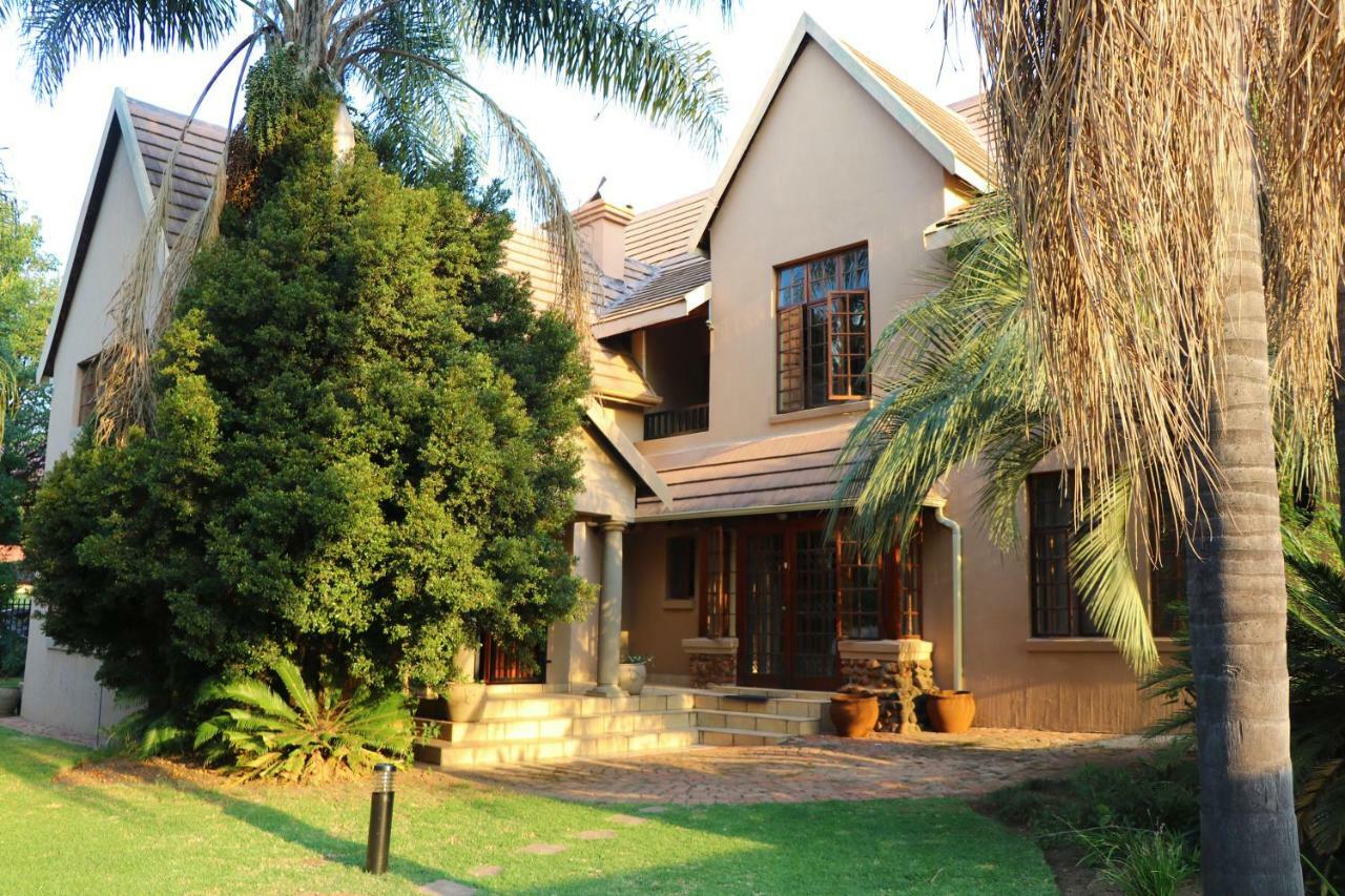 Pretoria House Hotel ภายนอก รูปภาพ