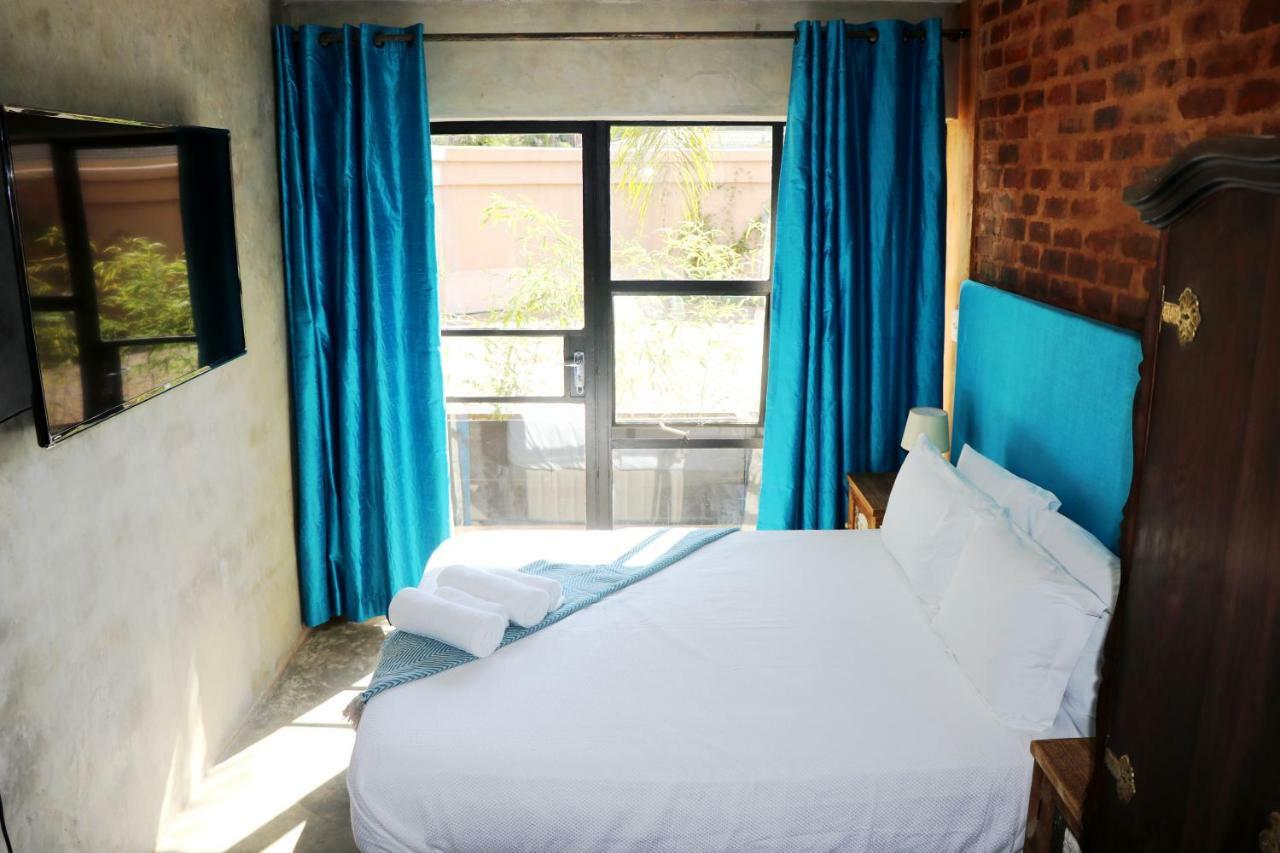 Pretoria House Hotel ภายนอก รูปภาพ